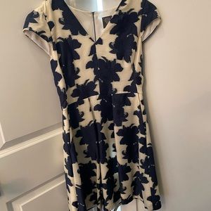 Vince Camuto summer dress with zipper back size S